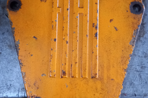 Coperchio differenziale posteriore cingoli