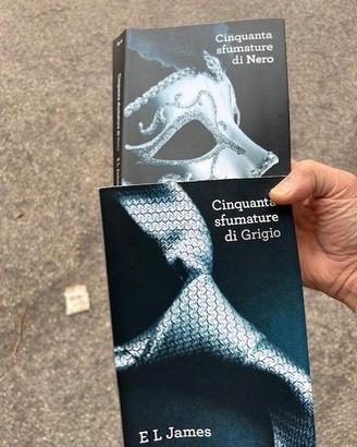 2 libri 50 sfumature di grigio