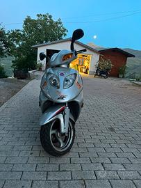 Scooter 50cc 4 tempi 