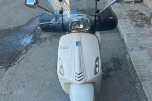 Vespa sprint 50