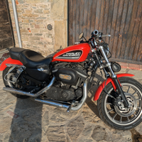 Harley Davidson 883 R