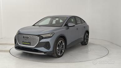 AUDI Q4 e-tron 40 Business Advanced