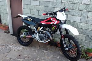 Husqvarna wre 125 2T  completamente rifatta 