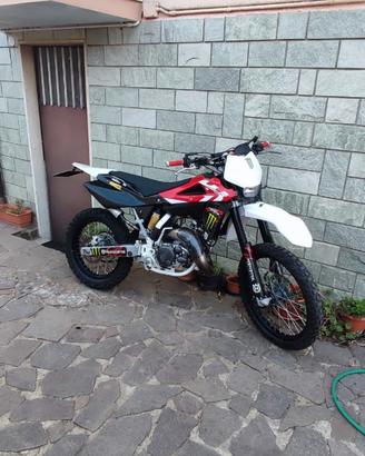 Husqvarna wre 125  completamente rifatta 