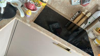 Piano induzione miele