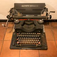 Macchina da scrivere Olivetti Ricalco