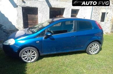 Fiat Grande Punto 1.4 benzina Neopatentati