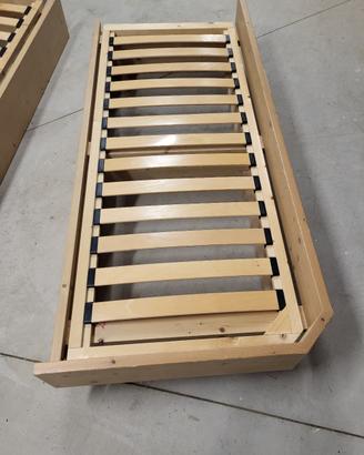 letto in legno singolo