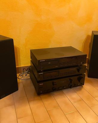 Impianto Hi-Fi completo perfettamente funzionante