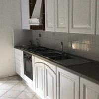 Cucina in vero legno bianca con accessori