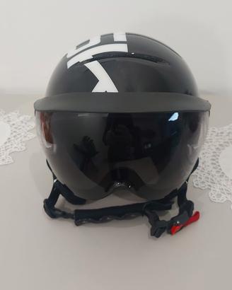 Casco da SCI modello KASK Piuma con visiera