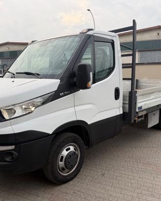 IVECO DAILY 35C12