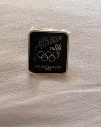 Spilla Pin Olimpiadi Milano Cortina 2026