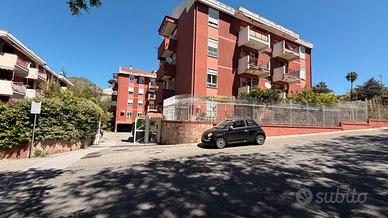 Annunziata - 5 locali con cantina e 2 posti auto