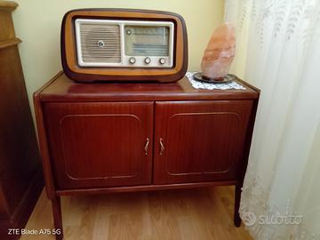 Mobiletto radio+giradischi 