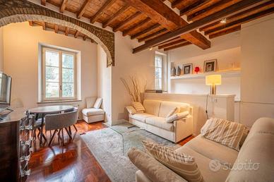 Originale bilocale in contesto d'epoca