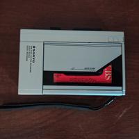 Musicassette portatile anni 80 Sanyo M 1011