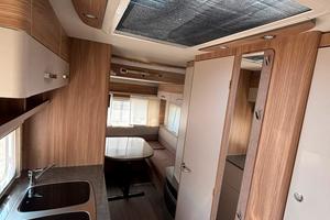 Caravan BURSTNER  Premio Plus  440 TK - 6 posti