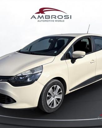 RENAULT Clio 1.2 75CV 5 porte Life