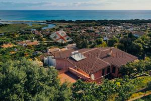Proprietà indipendente con vista mare panoramica