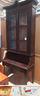 codice-258973-antica-credenza-2-ante-in-vetro-