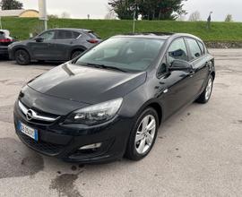 Opel Astra 1.7 CDTI 110CV 4 porte Cosmo