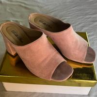 Sabot rosa scamosciato .