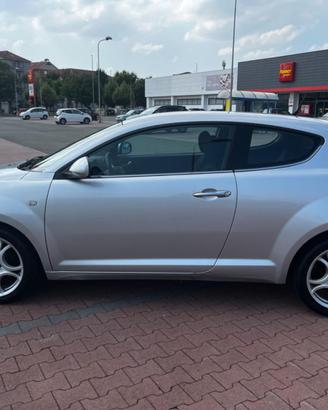Alfa Romeo MiTo 1.6 JTDm-2 S&S Distinctive Sport P
