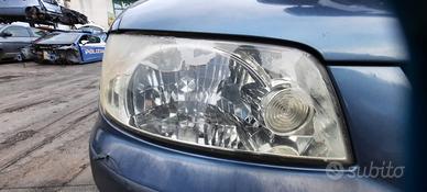 HYUNDAI MATRIX 2002 - FARO ANTERIORE DESTRO