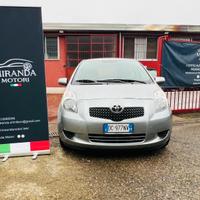 Toyota Yaris 1.0 5 porte Sol