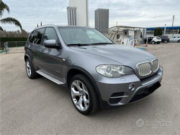 Bmw x5 40d 306 cv - 2011