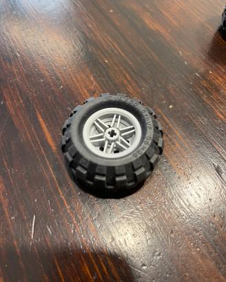Lego ruote 56x26