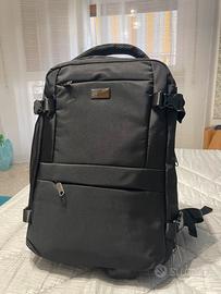 Zaino Baci&Abbracci 40×30×20 cm Misure Ryanair new