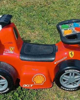 Auto pedala a piedi 