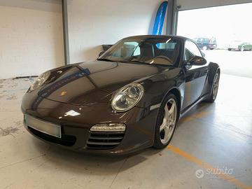 Porsche 911 Carrera 4S Cabriolet