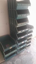 contenitori in plastica