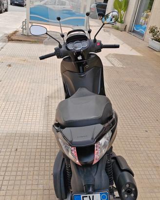 BEVERLY 350
