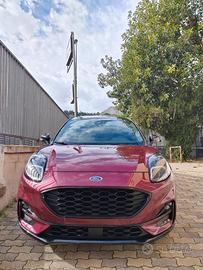 Ford Puma vivid Ruby