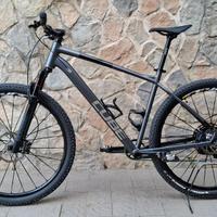 MTB CUBE L-XL 29"