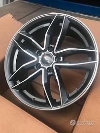 4 Cerchi AVUS AF16 da 17 pollici per VW Golf 5 6 7