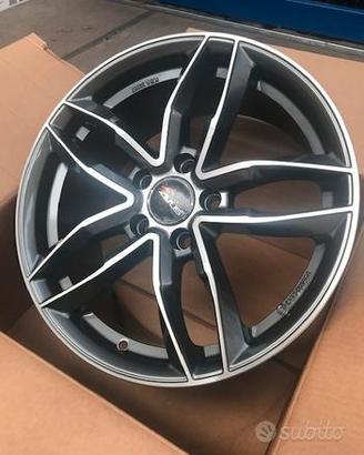 4 Cerchi AVUS AF16 da 17 pollici per VW Golf 5 6 7