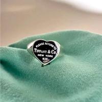 Anello con sigillo Tiffany Heart SENZA GRAFFI