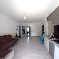 Ampio appartamento ristrutturato al primo piano