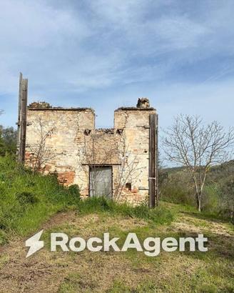 Rustico / Casale di 81 m² con 3 locali a Moscufo
