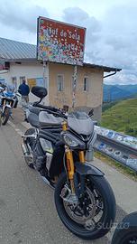 speed triple 1200 rs