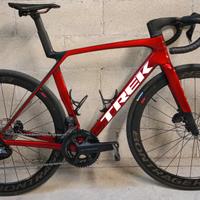 Bici da corsa Trek Madone SL6 Gen8  M/L(56)
