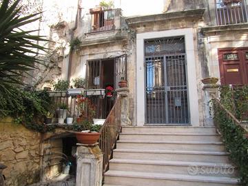 Appartamento ristrutturato su ronco Gaetani, Duomo