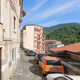 SUBIACO ampio BILOCALE IN SPLENDIDA ZONA