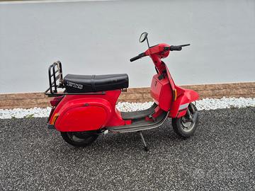 Vespa 125 ETS
