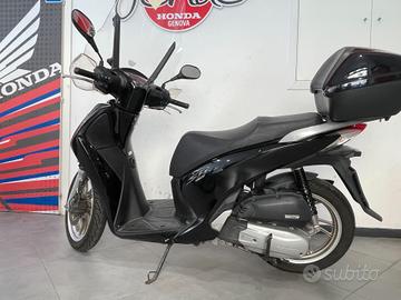 Honda SH 150i abs parabrezza bauletto tagliando pe